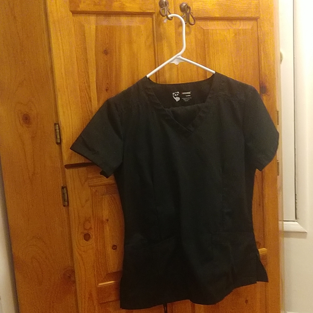 Xs black pandamed scrub set